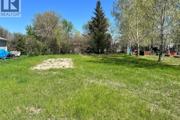 260 Elm Crescent, Last Mountain Lake, SK S0G0L0 Photo 4