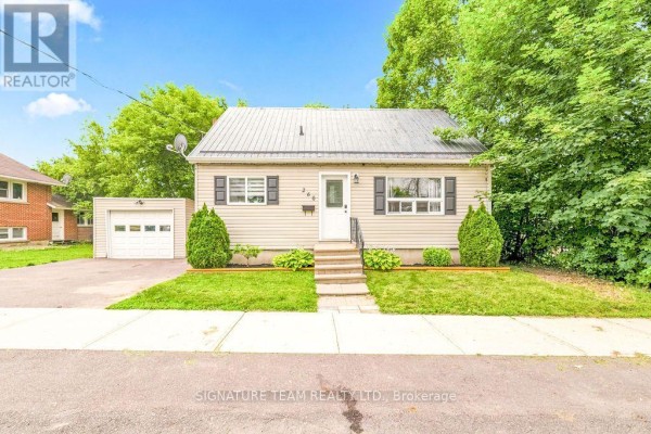 260 Fraser Street, Pembroke, ON, photo 2