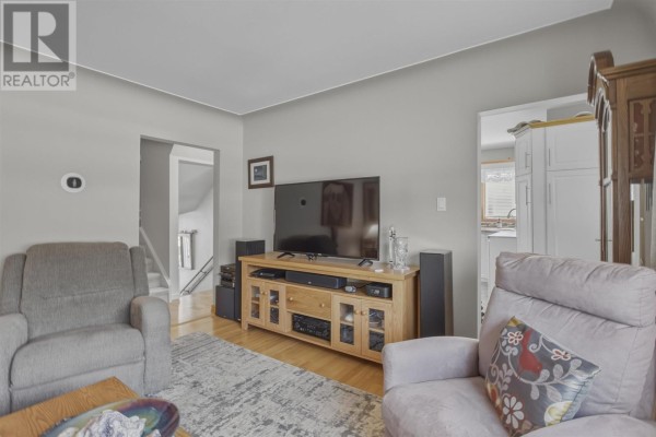 Bedroom - 260 Mississagua Ave, Elliot Lake, ON P5A1E7 Photo 5