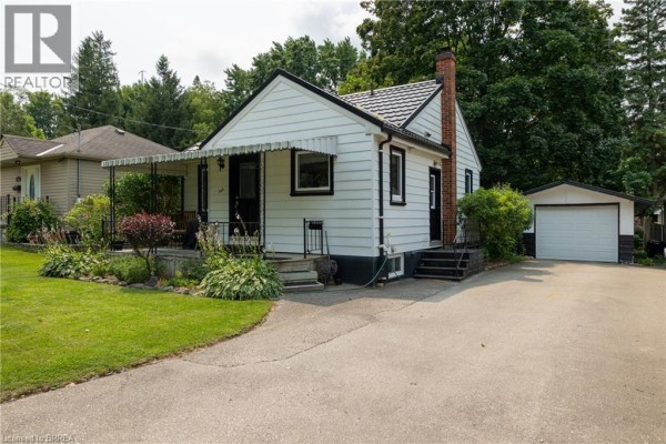 2pc Bathroom - 260 Robinson Street, Woodstock, ON N4S3B9 Photo 3