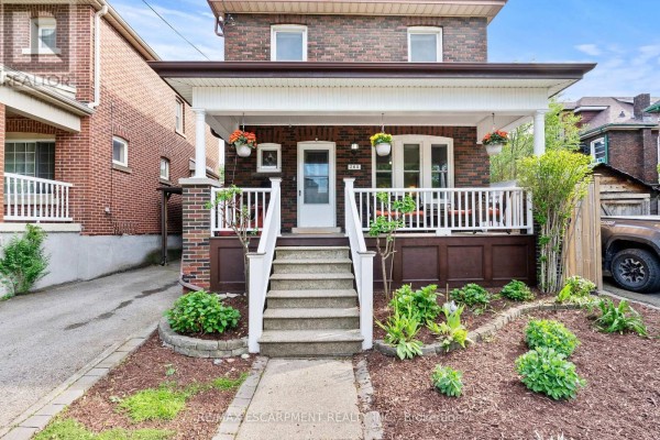 Bedroom - 260 Stinson Crescent, Hamilton, ON L8N1T7 Photo 4