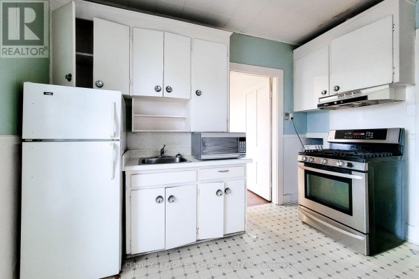 260 Vine Street, St  Catharines, ON L2M4T1 Photo 5