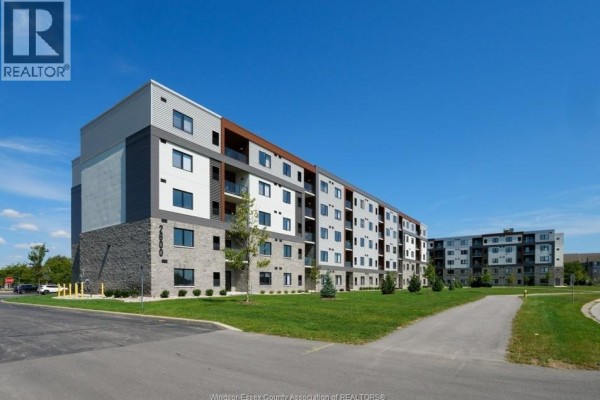 2600 Sandwich West Parkway Unit# 204, Lasalle, ON, photo 2