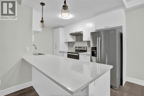 2600 Sandwich West Parkway Unit# 301, Lasalle, ON, photo 2