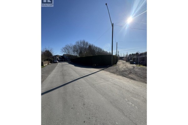 2600 Wellington Crescent, Richmond, BC V7B1H2 Photo 2