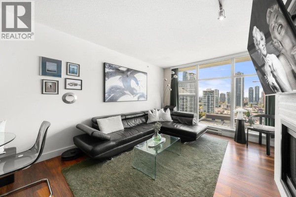 2601 2289 Yukon Crescent, Burnaby, BC V5C0B2 Photo 4