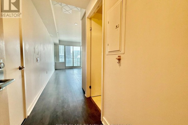 2603 - 115 Blue Jays Way, Toronto, ON M5V0N4 Photo 3