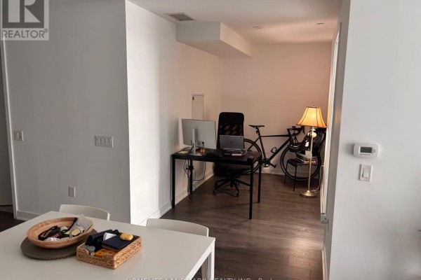 2603 - 125 Blue Jays Way, Toronto, ON M5V0N5 Photo 3