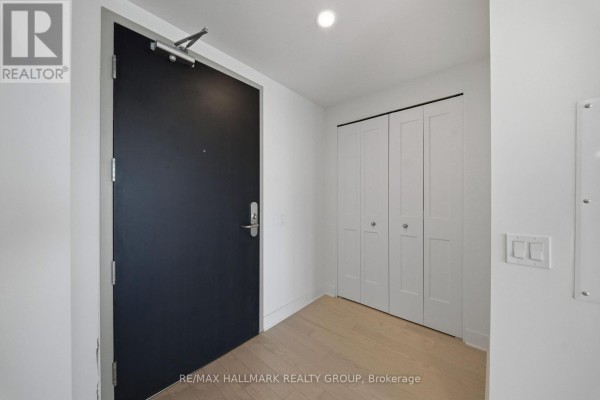 Primary Bedroom - 2603 - 180 George Street, Ottawa, ON K1N0G8 Photo 4