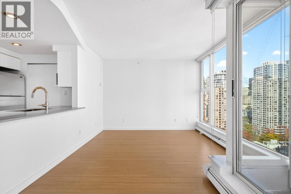 2603 1008 Cambie Street, Vancouver, BC V6B6J7 Photo 2