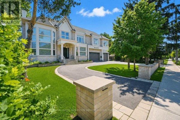 2603 Liruma Road, Mississauga, ON L5K1Y8 Photo 2
