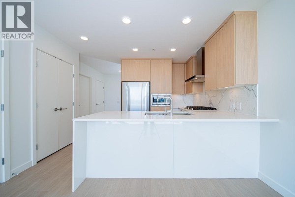 2604 699 Whitting Way, Coquitlam, BC V3J0N7 Photo 5