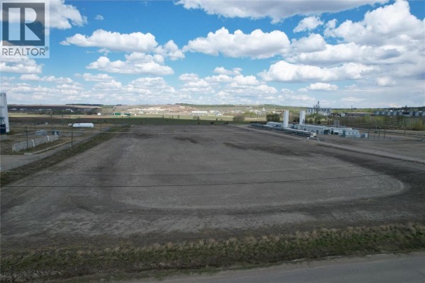 2604 92 Avenue, Dawson Creek, BC, photo 2