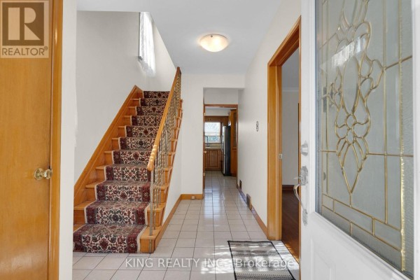 Bedroom 2 - 2604 Keele Street, Toronto, ON M6L2P1 Photo 4