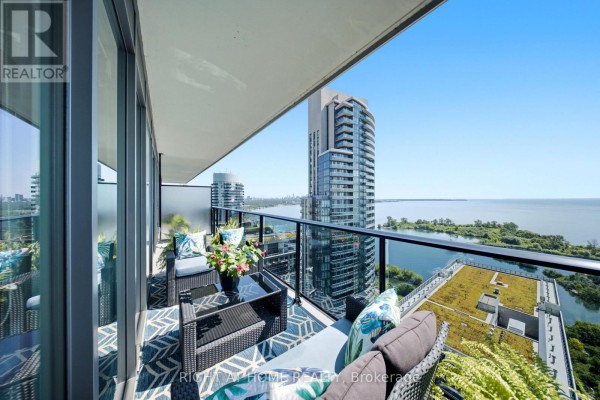2605 - 70 Annie Craig Drive, Toronto, ON, photo 2