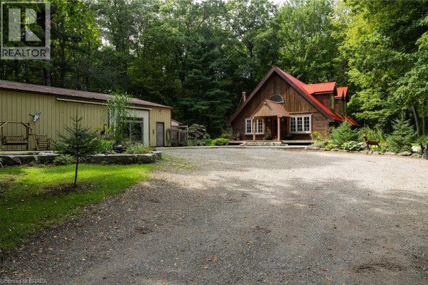 2605 Windham East Quarter Line Road, Vanessa, ON, photo 2
