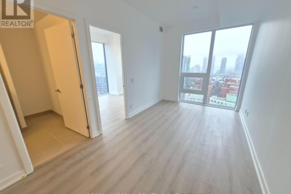 2606 - 100 Queen Street S, Toronto, ON, photo 2