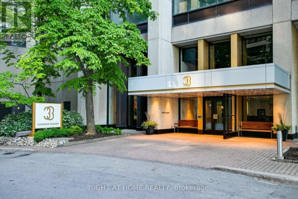 2606 - 33 Harbour Square, Toronto, ON, photo 2