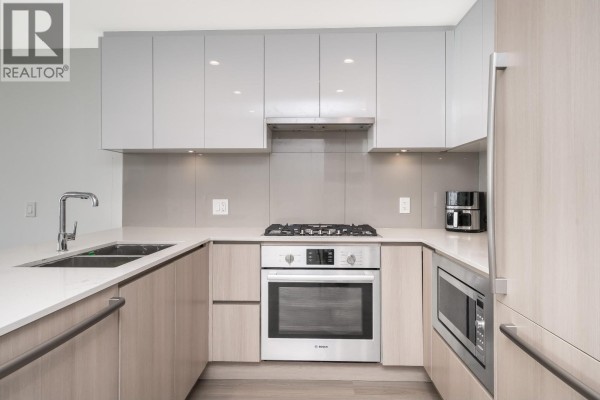 2606 618 Carnarvon Street, New Westminster, BC V3M0N9 Photo 5