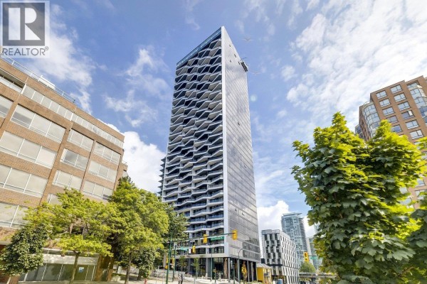 2606 889 Pacific Street, Vancouver
