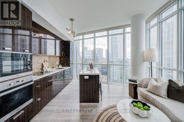 2608 - 32 Davenport Road, Toronto, ON M5R0B5 Photo 5