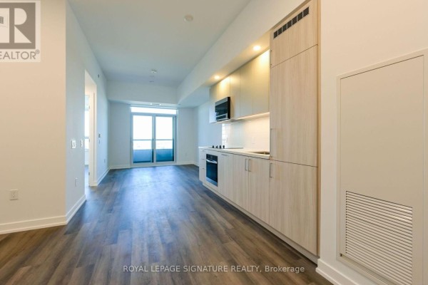 Kitchen - 2609 - 5 Meadowdale Road, Vaughan, ON L4K0C7 Photo 3