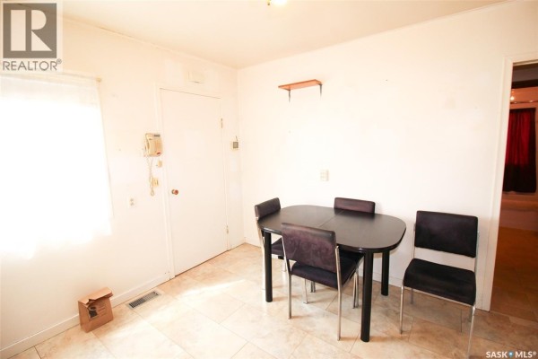 Bedroom - 261 2nd Avenue W, Shaunavon, SK S0N2M0 Photo 5