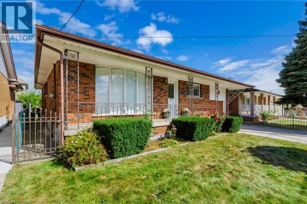 Utility room - 261 Carla Avenue, Stoney Creek, ON L8G3M9 Photo 4