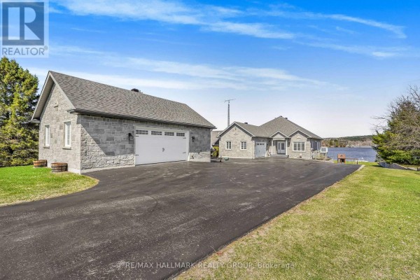 261 Concession 1 Road, Alfred And Plantagenet, ON, photo 2