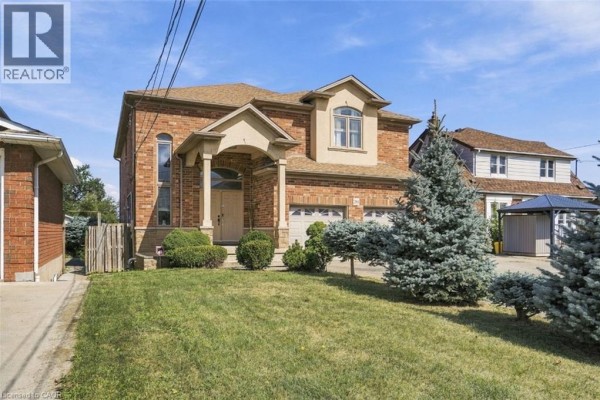 3pc Bathroom - 261 Federal Street, Hamilton, ON L8E1P8 Photo 3