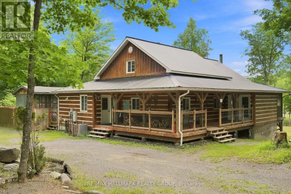 261 Lacourse Lane, Lanark Highlands, ON, photo 2