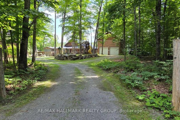 261 Lacourse Lane, Lanark Highlands, ON, photo 3