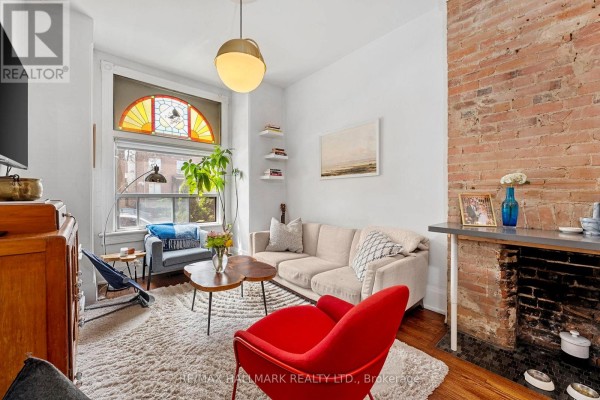 261 Ossington Avenue, Toronto, ON, photo 3