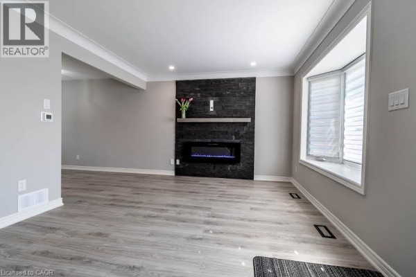 261 Scott Street Unit# B, St  Catharines, ON, photo 3