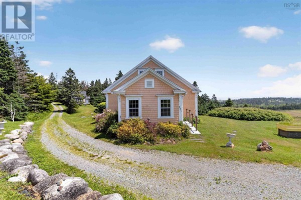 Foyer - 261 Upper Kingsburg Road, Upper Kingsburg, NS B0J2X0 Photo 4