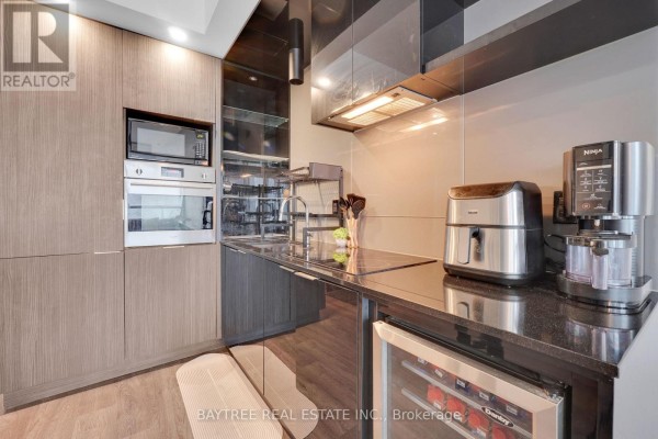2610 - 70 Temperance Street, Toronto, ON, photo 3