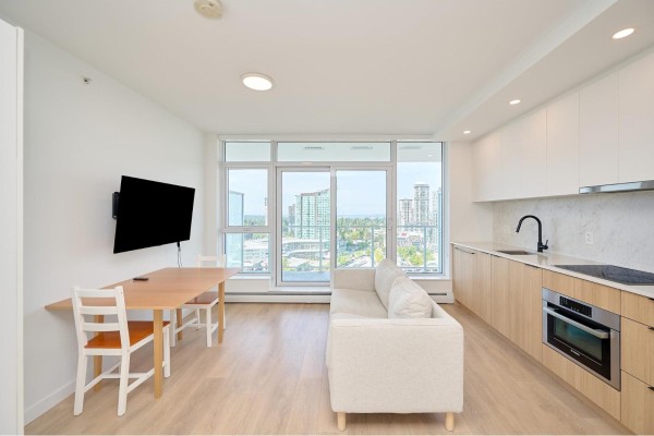 2610 13685 102 Avenue, Surrey, BC V3T1N7 Photo 5