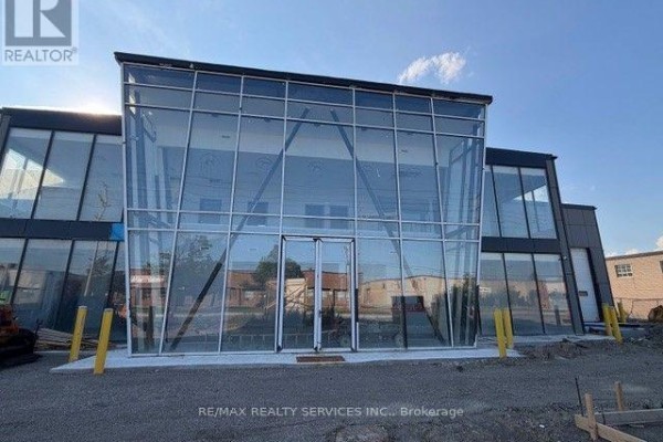 2611 Drew Road, Mississauga, ON L4T1G1 Photo 2