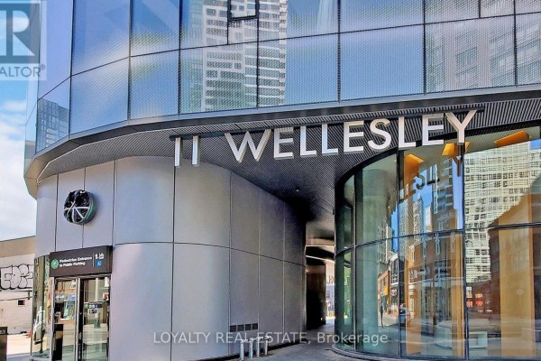 2612 - 11 Wellesley Street, Toronto