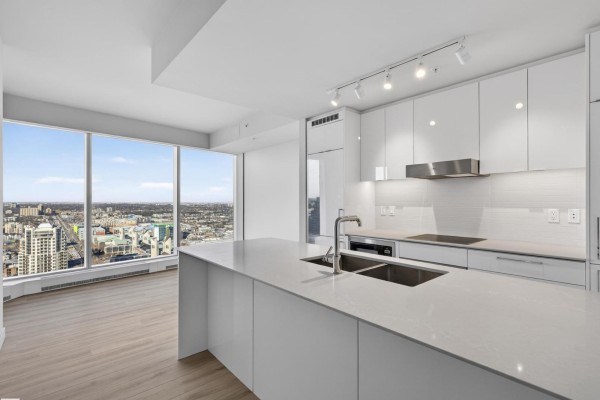 Den - #2612 10360 102 St Nw, Edmonton, AB T5J0K6 Photo 3