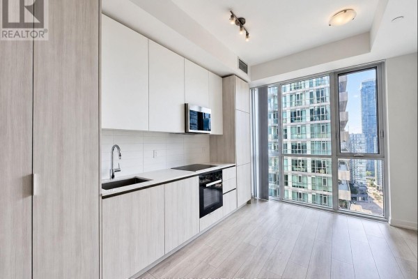 2616 - 400 King Street W, Toronto, ON M5V0X8 Photo 4