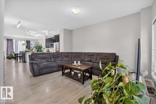 Bedroom 2 - 2619 Chokecherry Ln Sw, Edmonton, AB T6X2K2 Photo 5
