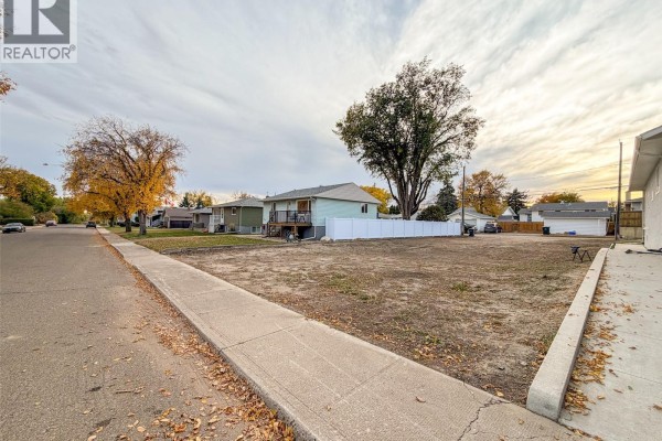 262 14th Avenue Ne, Swift Current, SK, photo 2