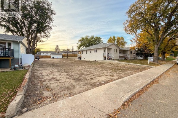 262 14th Avenue Ne, Swift Current, SK, photo 3