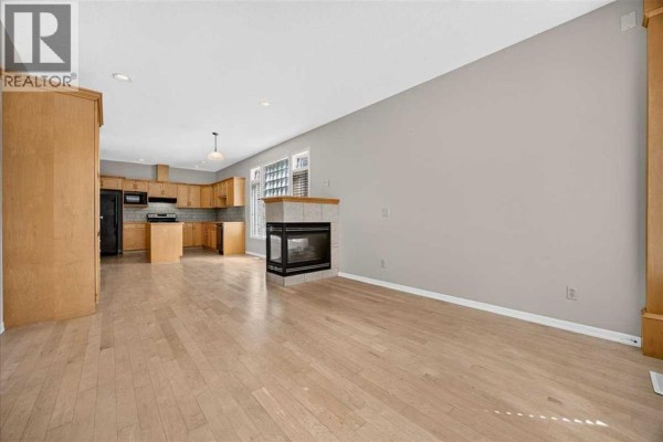 Dining room - 262 21 Avenue Ne, Calgary, AB T2E1S4 Photo 4
