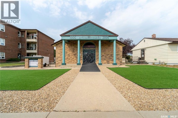 262 Athabasca Street E, Moose Jaw, SK S6H0L5 Photo 5