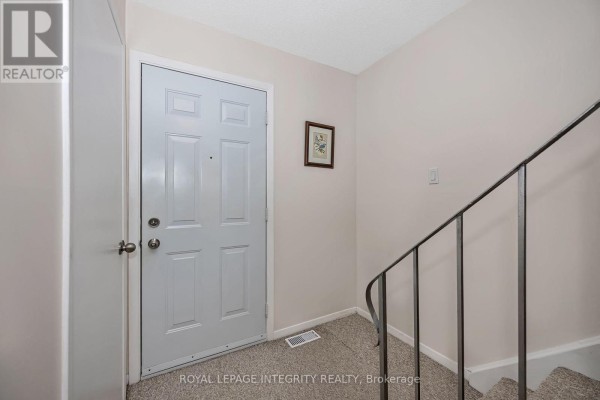 Bedroom 2 - 262 Edward Street S, Arnprior, ON K7S2X7 Photo 5
