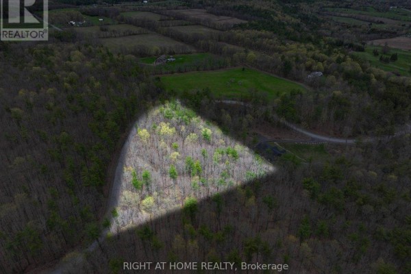 262 Golf Course Road W, Quinte West, ON, photo 2