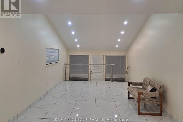 209 - 262 John Garland Boulevard, Toronto, ON, photo 3
