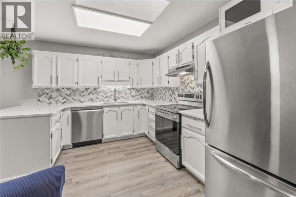 Storage - 262 Kinney Avenue Unit# 311, Penticton, BC V2A6R6 Photo 4